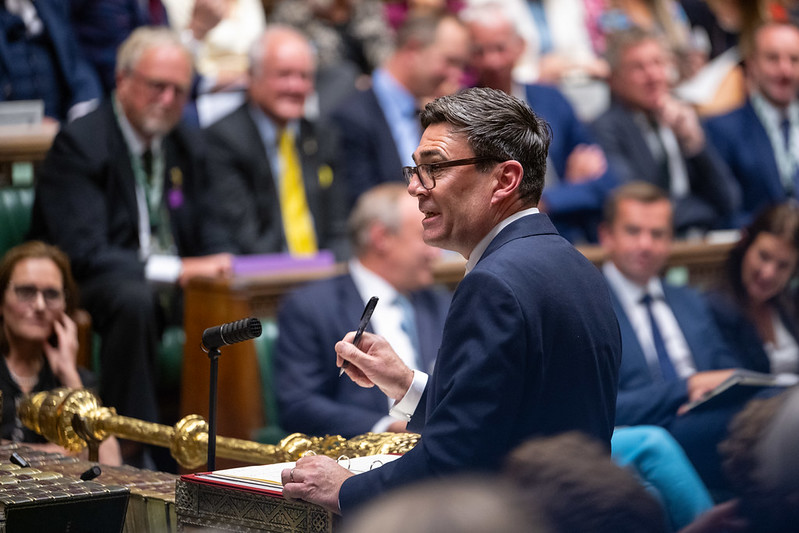 UK PM signals strong climate commitment with upcoming COP attendance