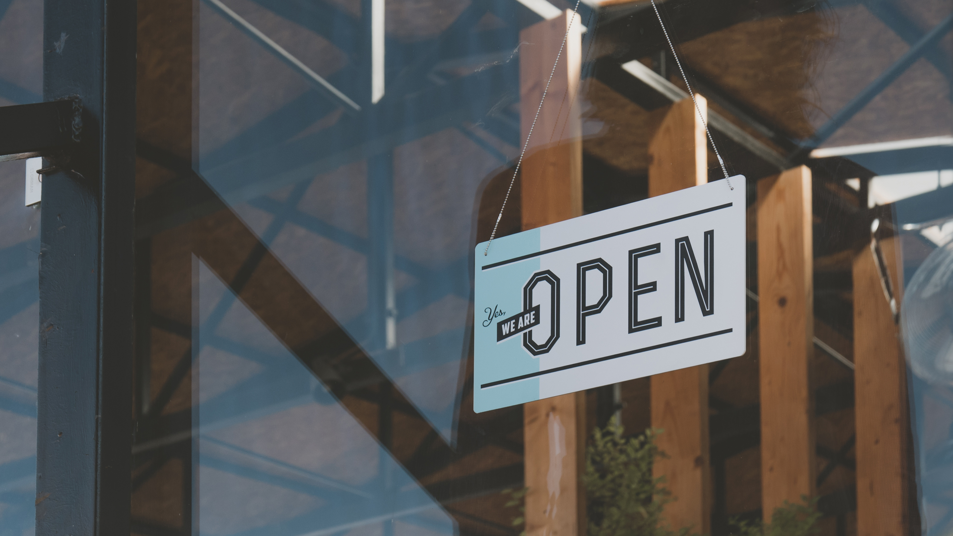 UK Business Climate Hub relaunches to help SMEs cut costs