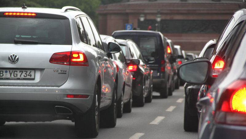EU Parliament votes to dilute new 'Euro 7' vehicle pollution limits, prompting concerns over air pollution - Vimarsana News