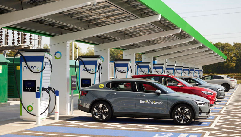 UK's Largest EV Charging Investment: Gigahub Opens at NEC Birmingham - Vimarsana News