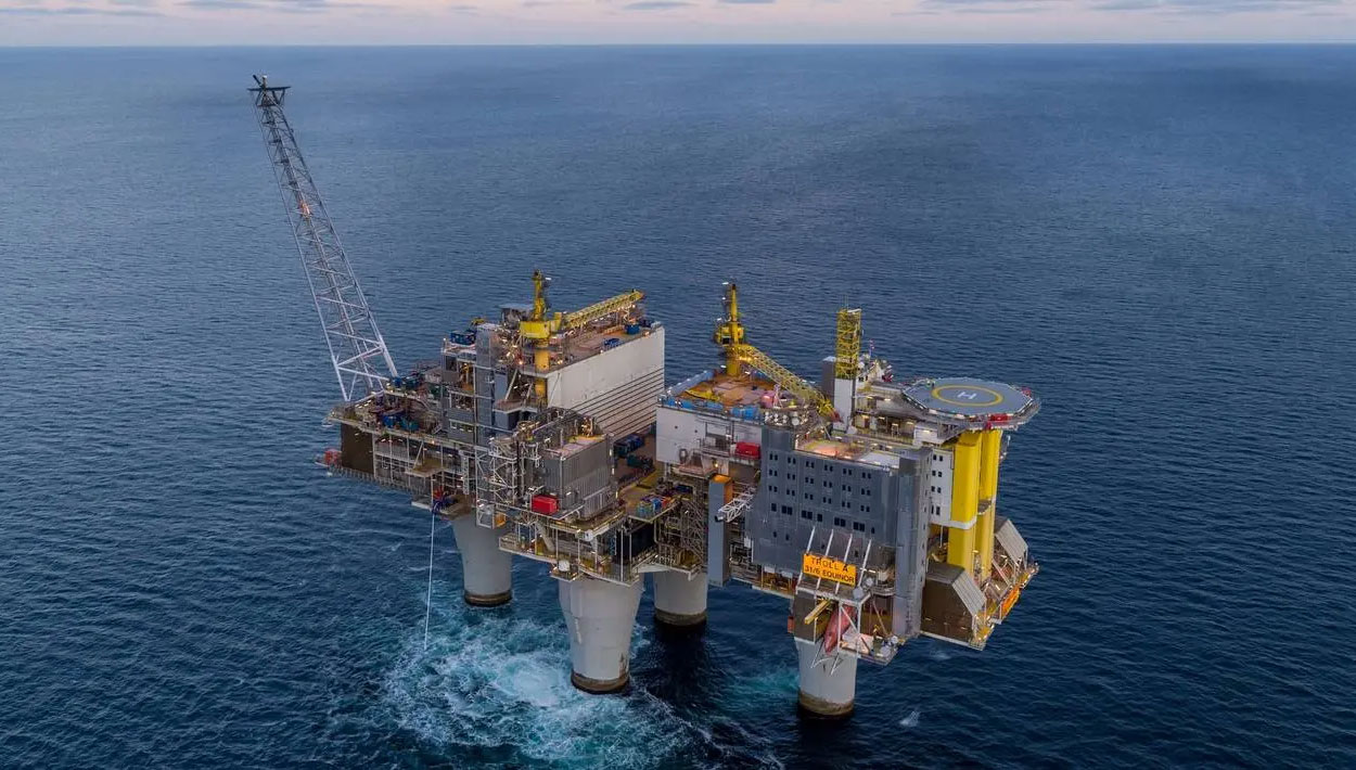 Greenpeace UK & Uplift Challenge Govt's Rosebank Oil Project Approval on Climate Grounds - Vimarsana News