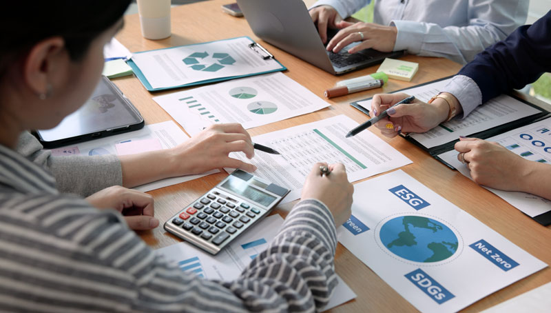 Are European Businesses Ready for Net-Zero Risks? Survey Reveals Key Findings - Vimarsana News