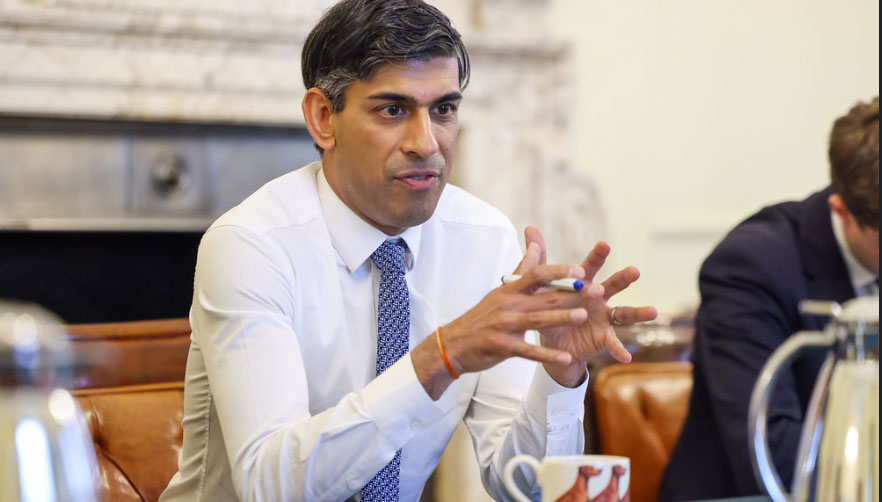 UK Government's Net-Zero Growth Plan Under Fire: Weakening Green Policies Threaten Climate Action - Vimarsana News