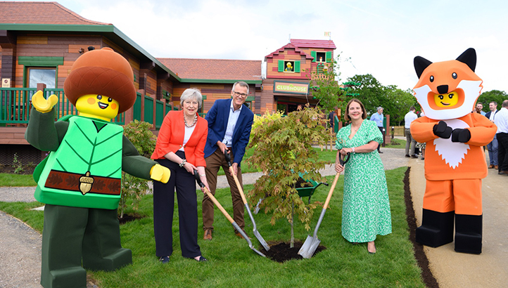 Legoland Castle Hotel Windsor Legoland Windsor Legoland Employee