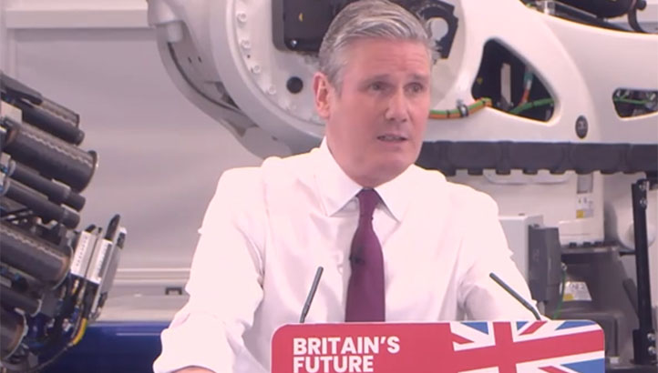 Labour Scraps £28bn Green Investment, Draws Criticism - Vimarsana News